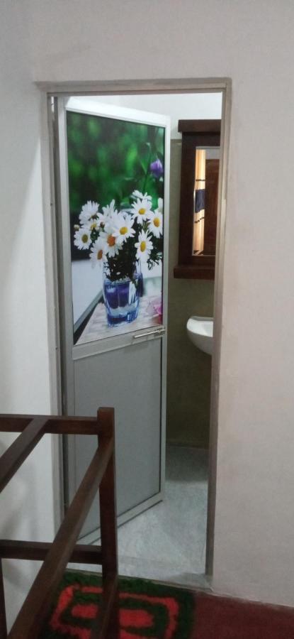 Impress Holiday Home Anuradhapura Exterior foto